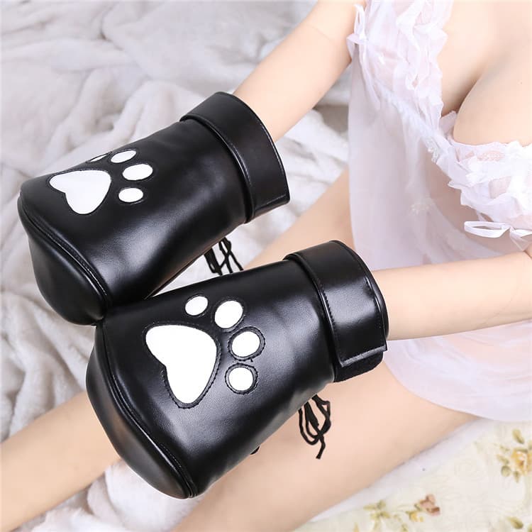 Padded Paw Bondage Mitts - thumbnail 5