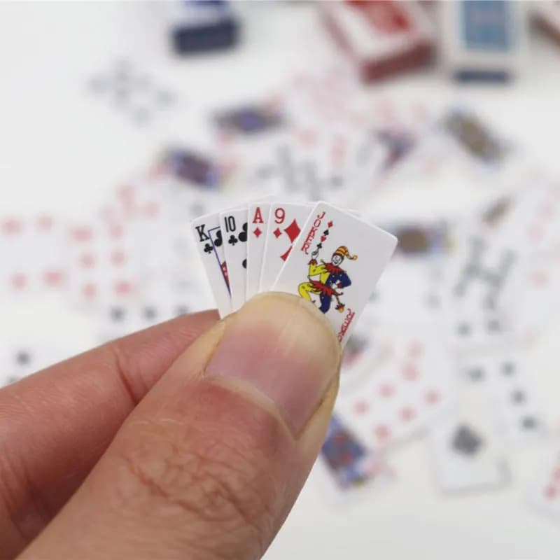 Miniature playing cards spoof gift travel toy - thumbnail 4
