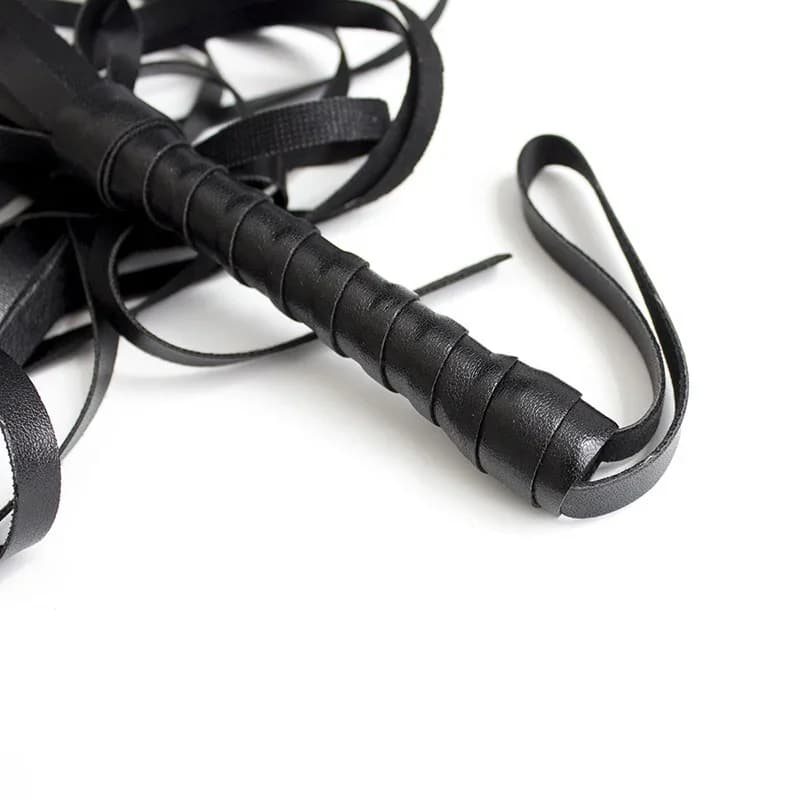 BDSM bondage set with flogger and eye mask - thumbnail 5