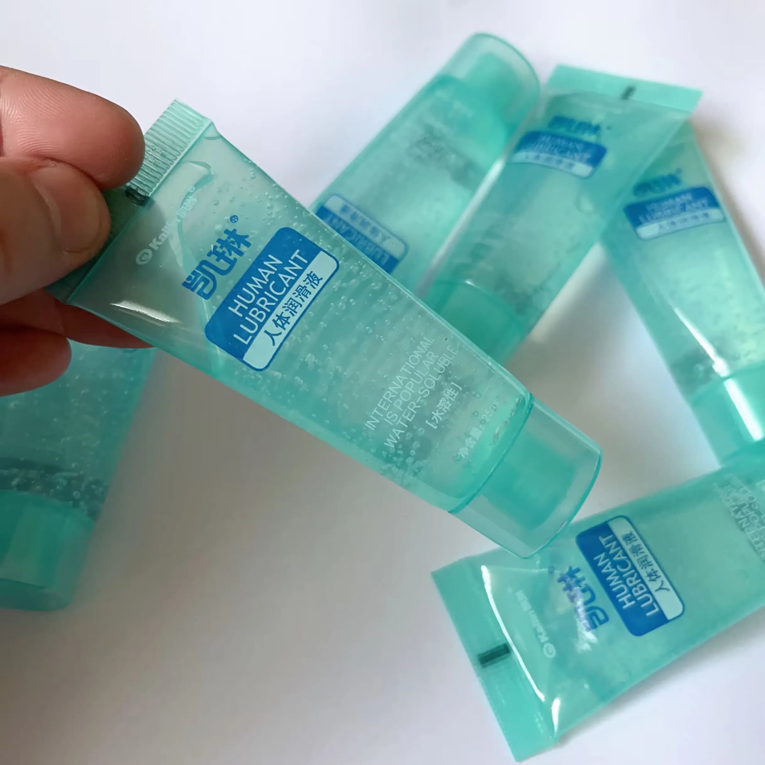Water based silk touch intimate lubricant gel - thumbnail 4