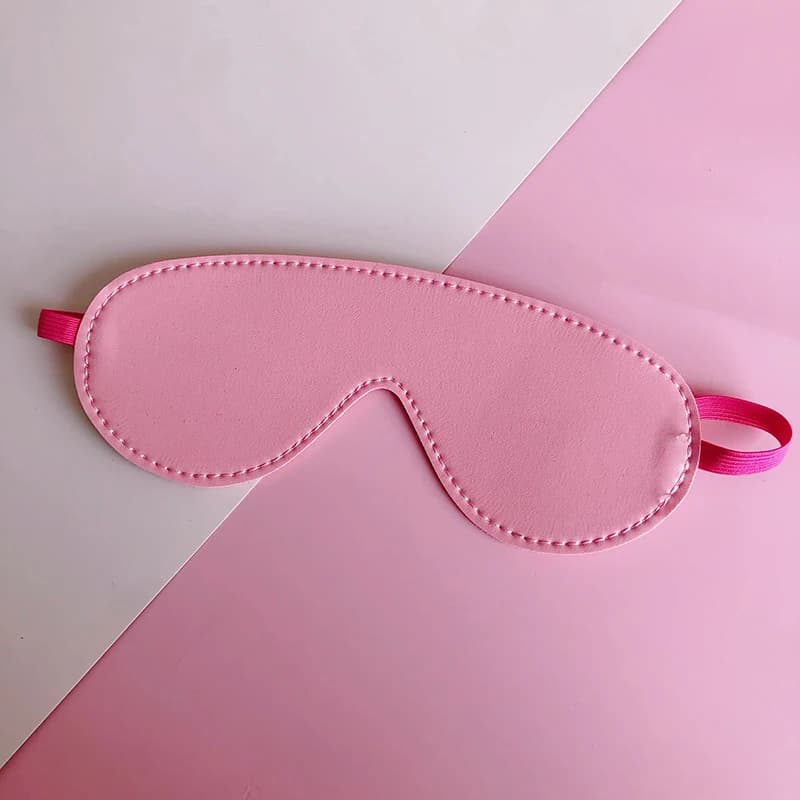 Comprehensive bondage restraint set with adjustable leather accessories - thumbnail 6