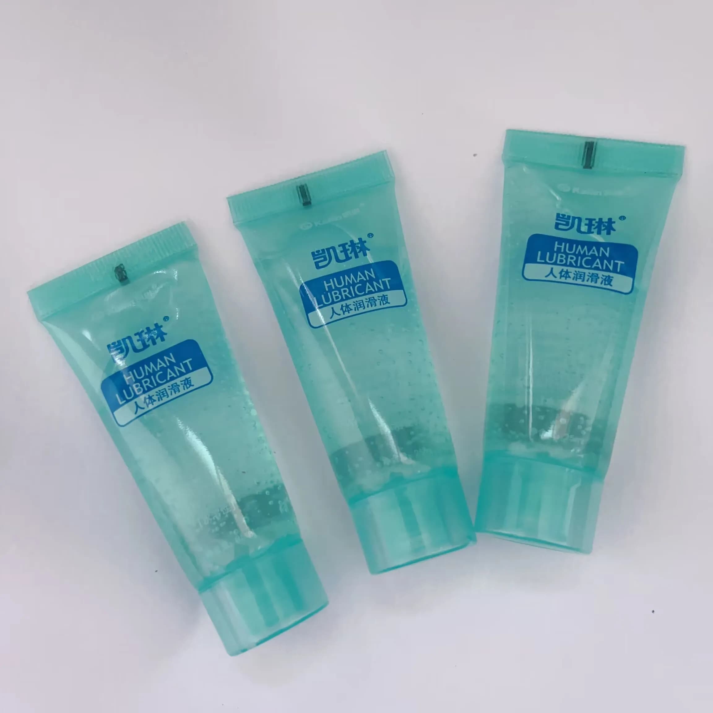 Water based silk touch intimate lubricant gel - thumbnail 2