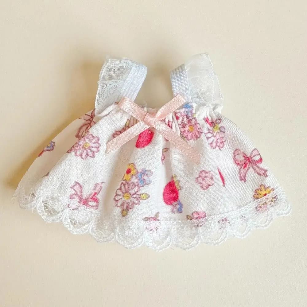 Lovely fabric clothes for small cotton dolls - thumbnail 4