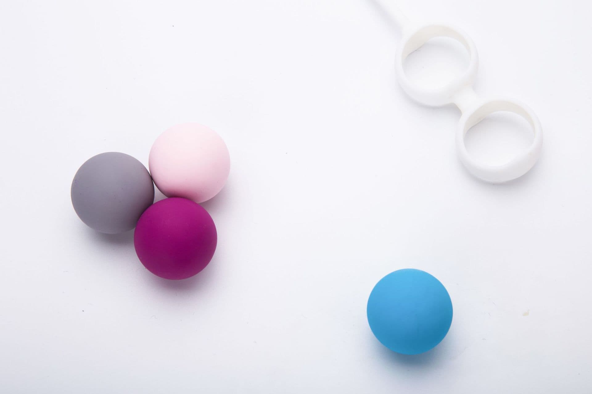 Kegel Ball Training Set - thumbnail 6