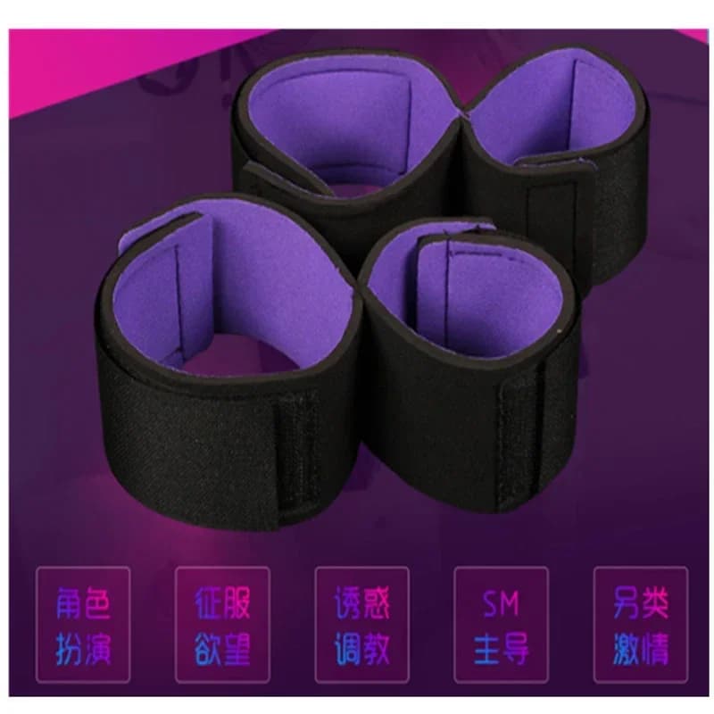 Adjustable bondage handcuffs and ankle straps set - thumbnail 2