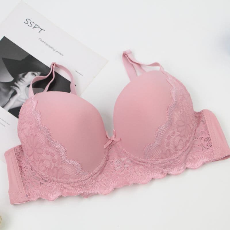 Wire-free French lace bra for fuller cups - image 1